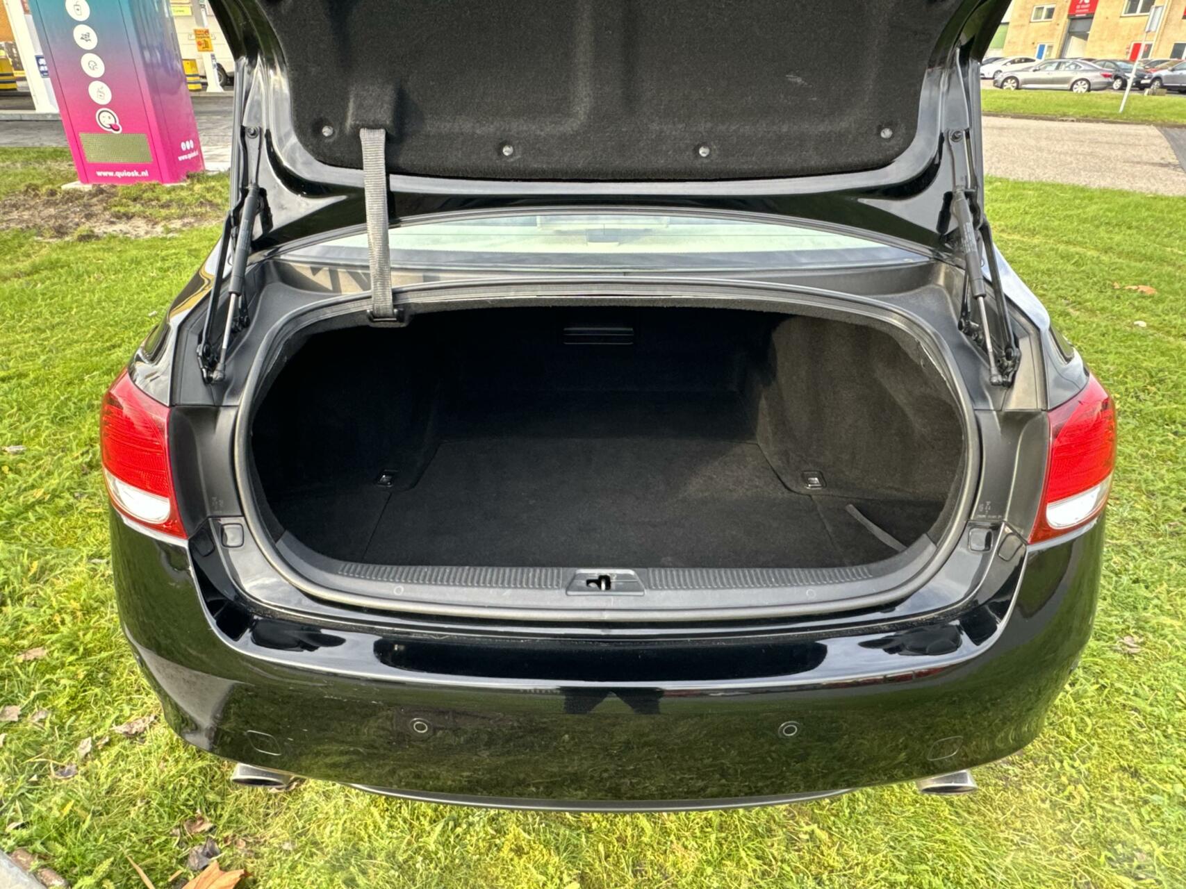 Foto van Lexus GS