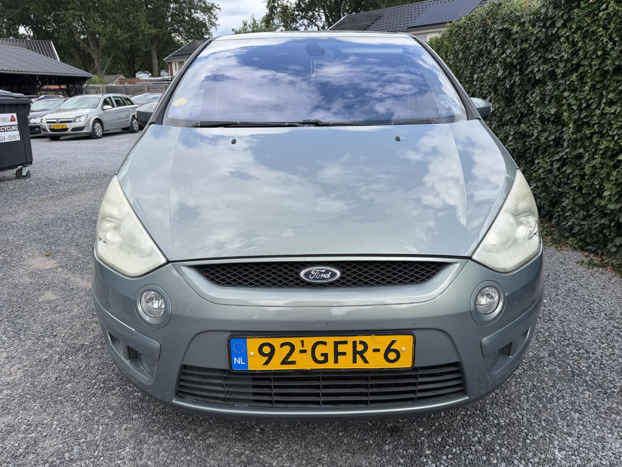 Foto van Ford S-max