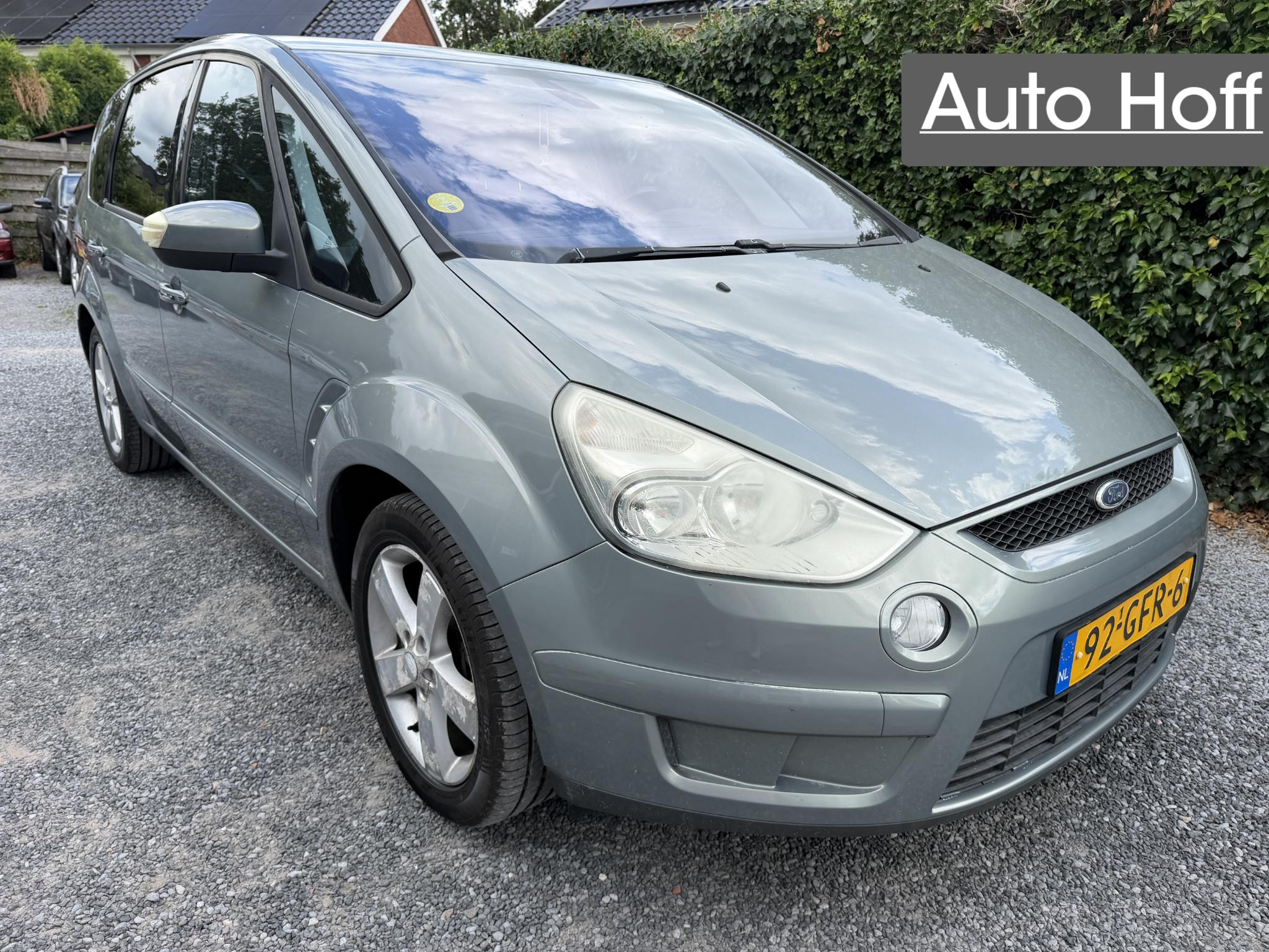 Ford S-max 2.0-16V 2008 - voorkant