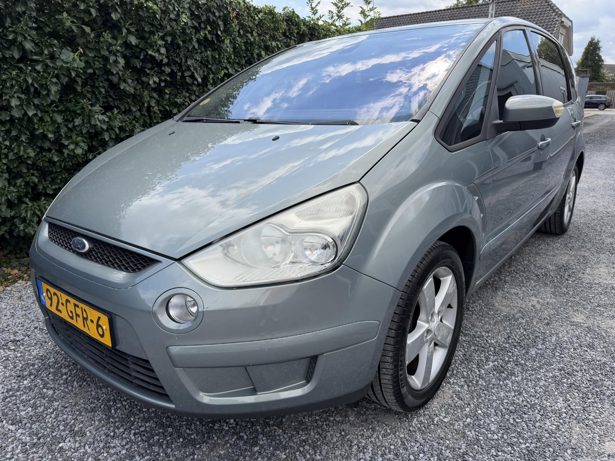 Foto van Ford S-max