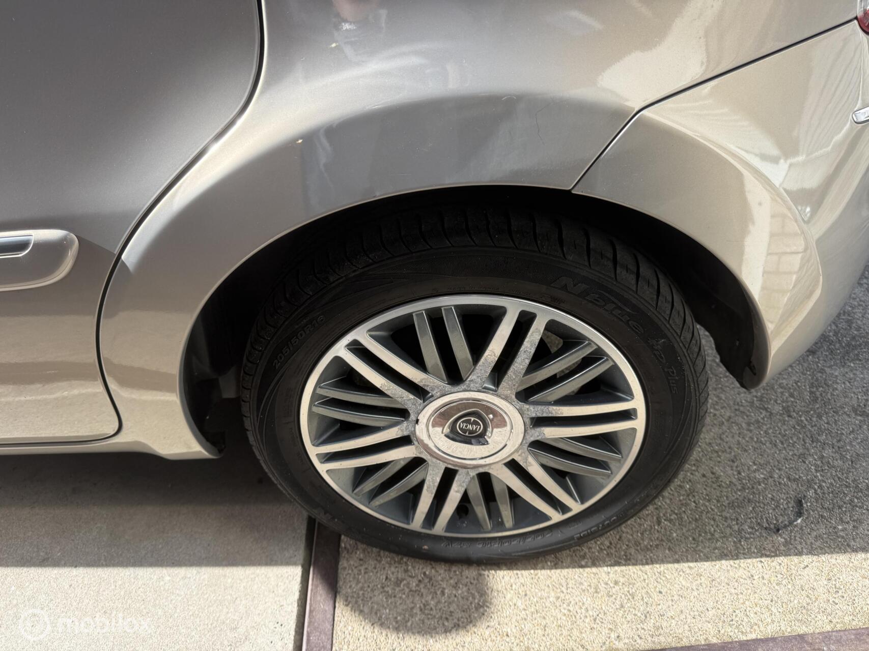 Foto van Lancia Lancia Musa