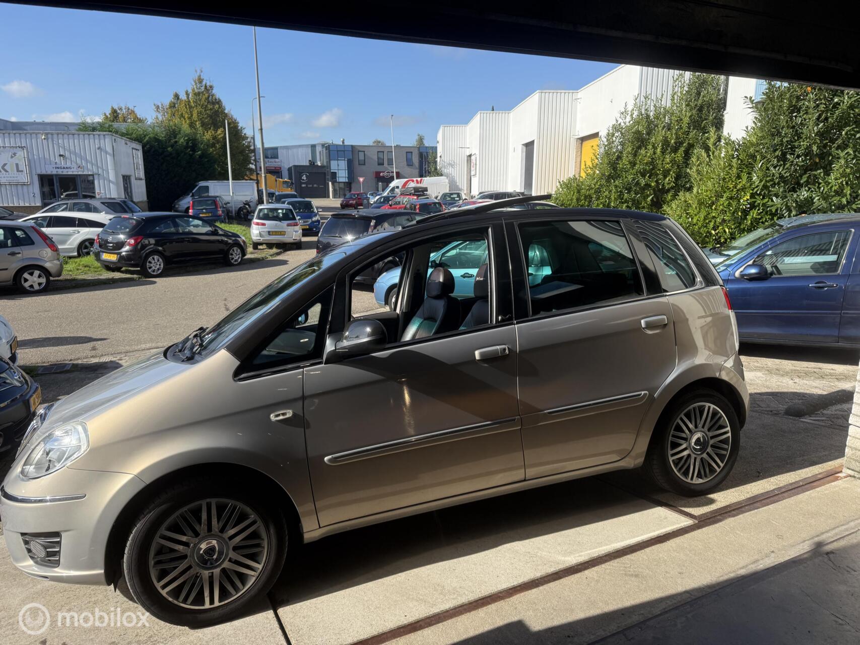 Foto van Lancia Lancia Musa