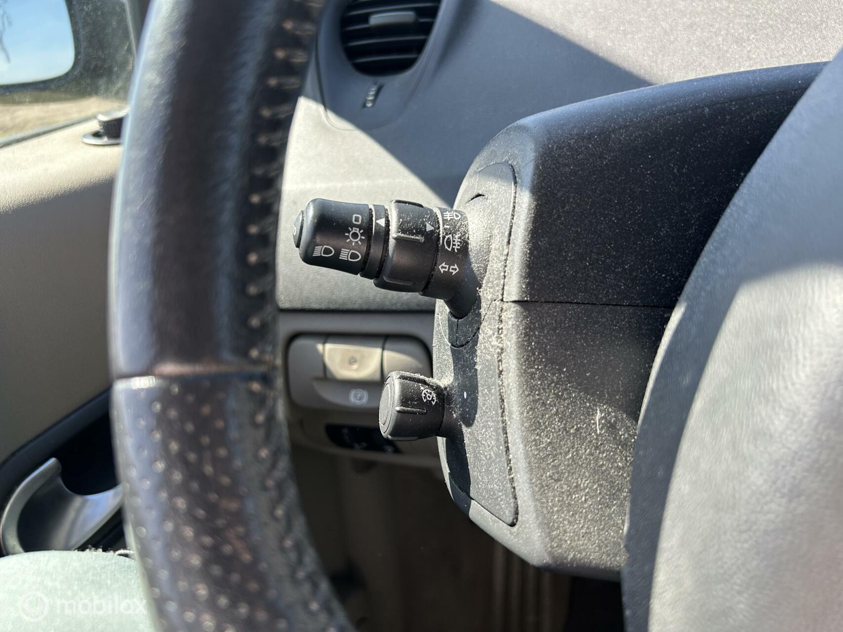Foto van Renault Grand Scenic
