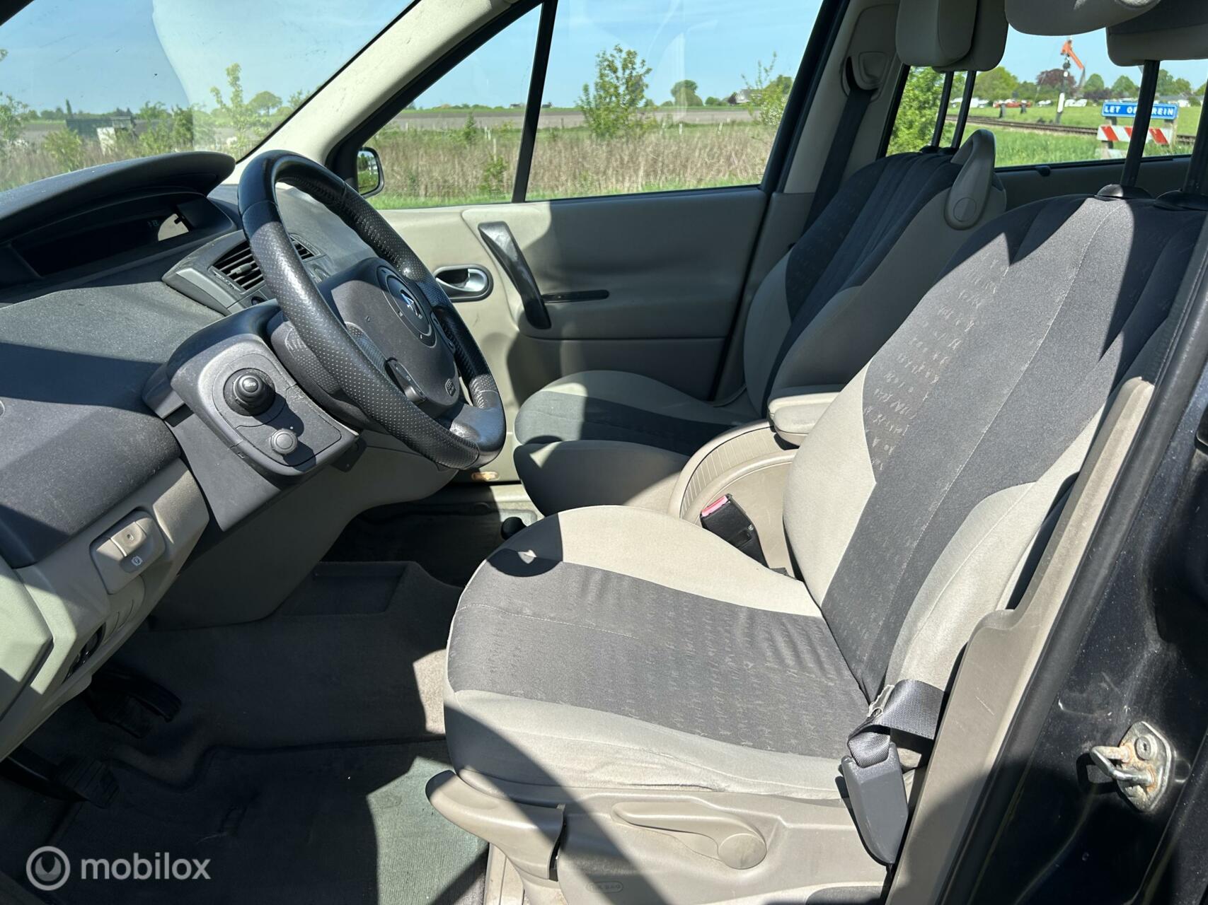 Foto van Renault Grand Scenic