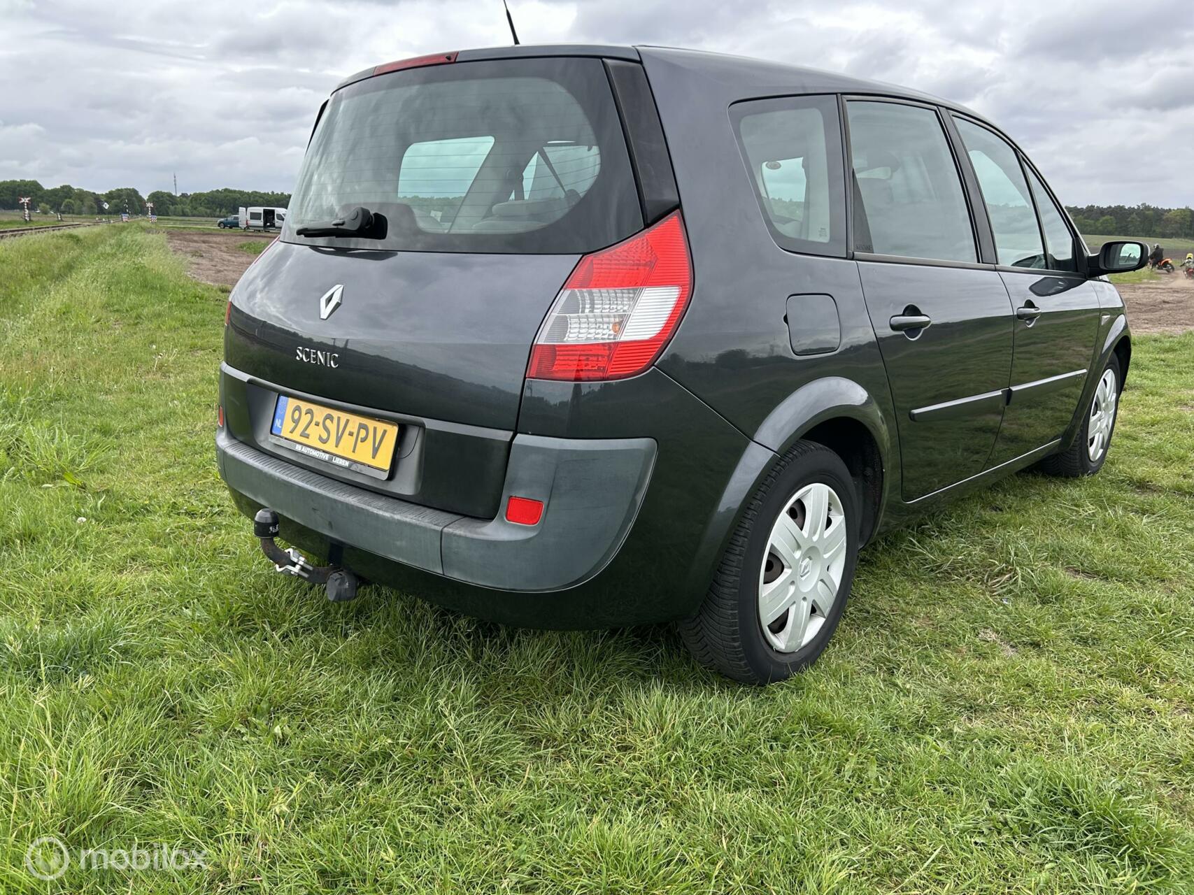 Foto van Renault Grand Scenic