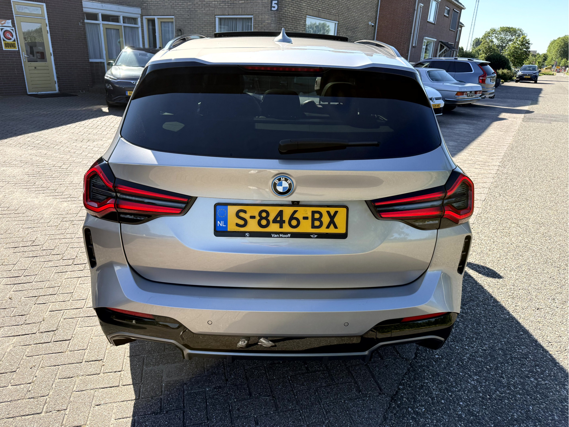 Foto van BMW Ix3