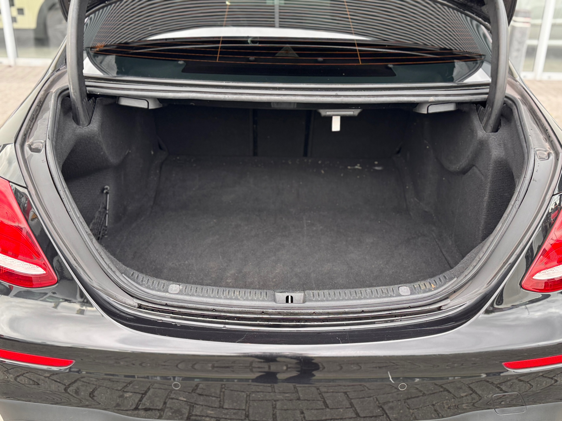 Foto van Mercedes-Benz E 200 D