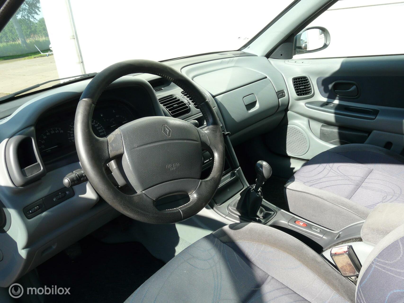 Foto van Renault Laguna