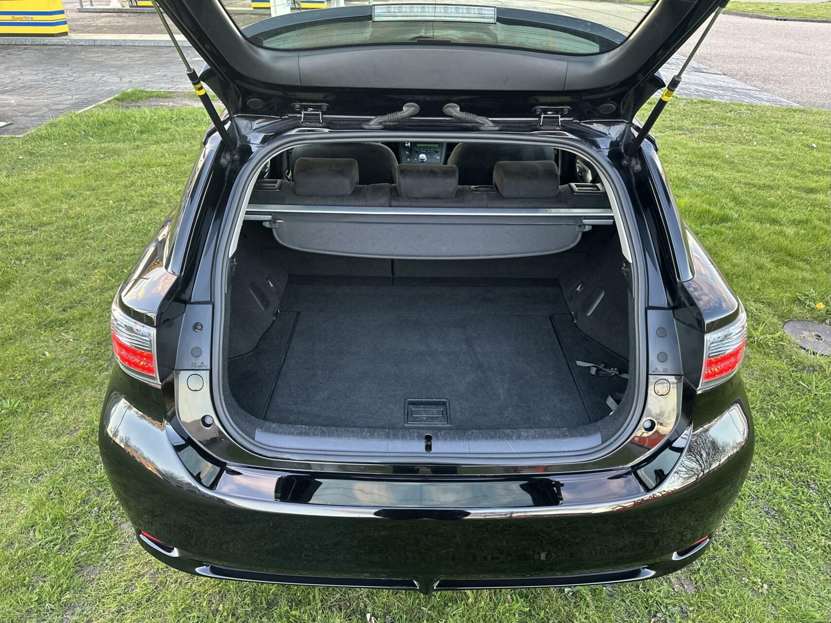 Foto van Lexus CT