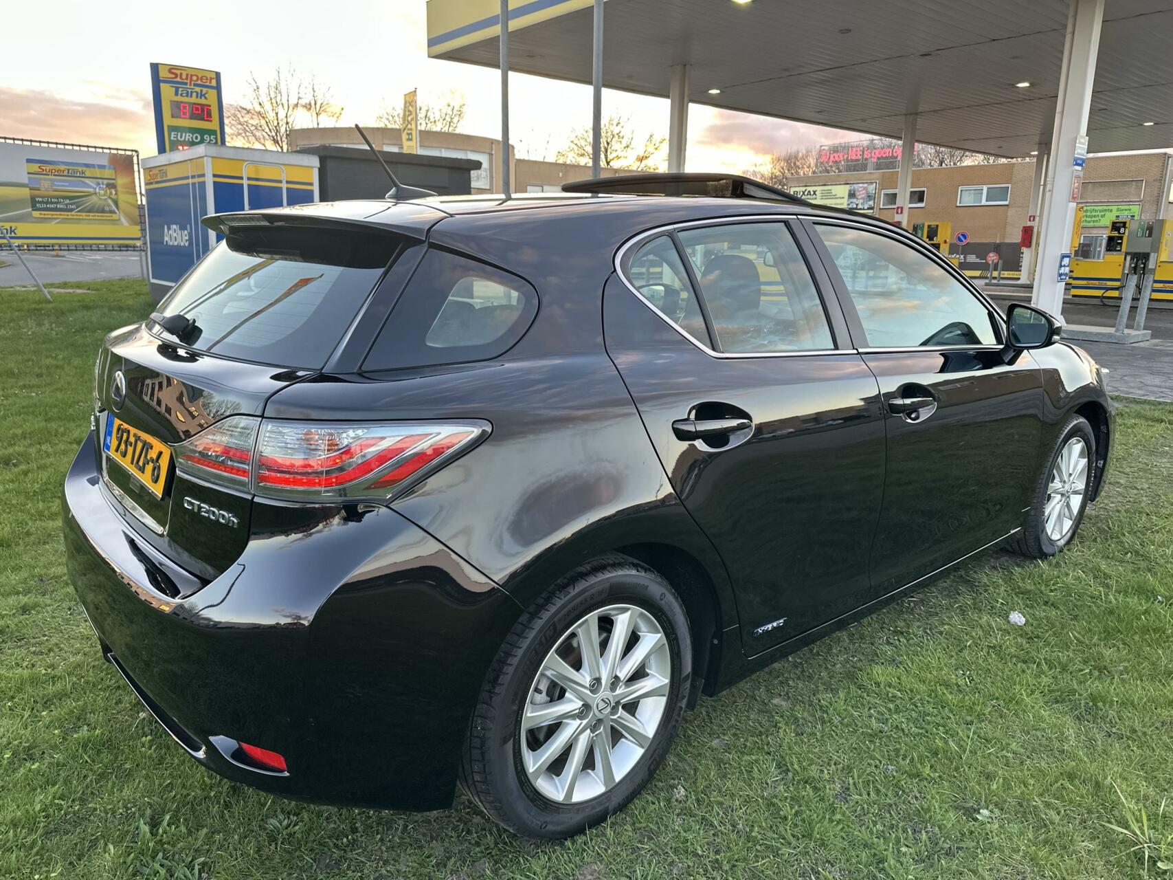 Foto van Lexus CT