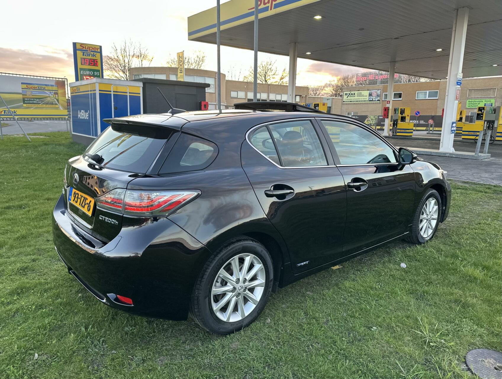 Foto van Lexus CT