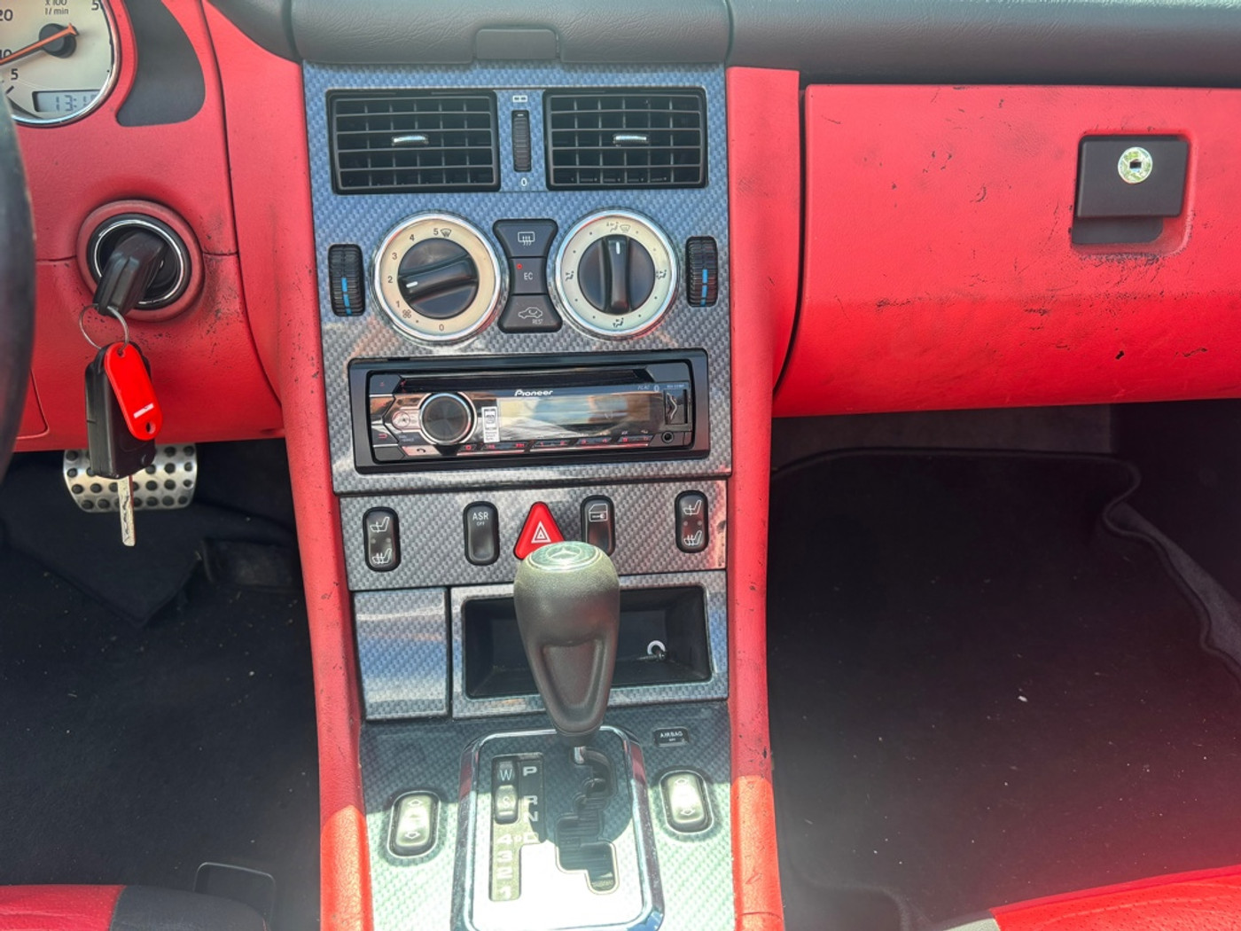 Foto van Mercedes-Benz SLK 230 Kompressor