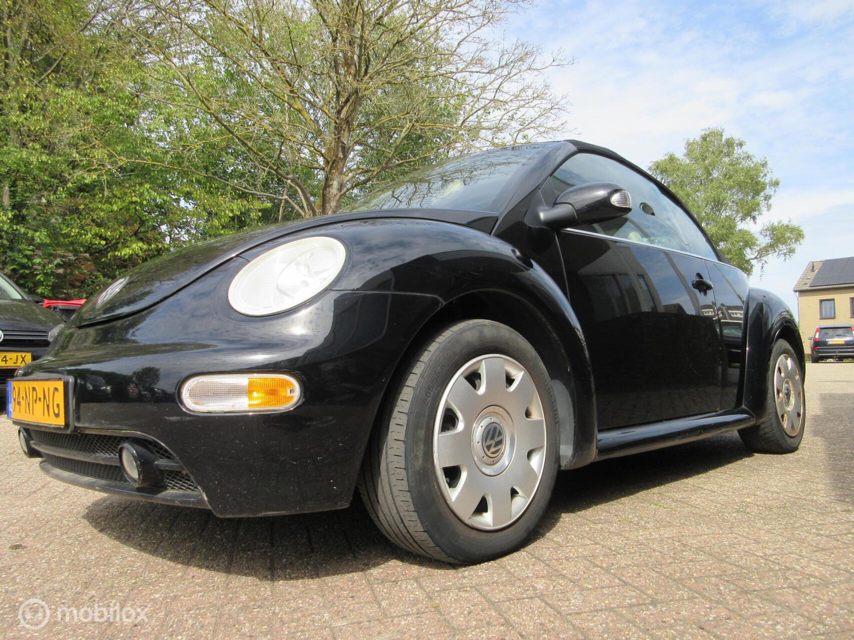 Foto van Volkswagen New Beetle Cabriolet