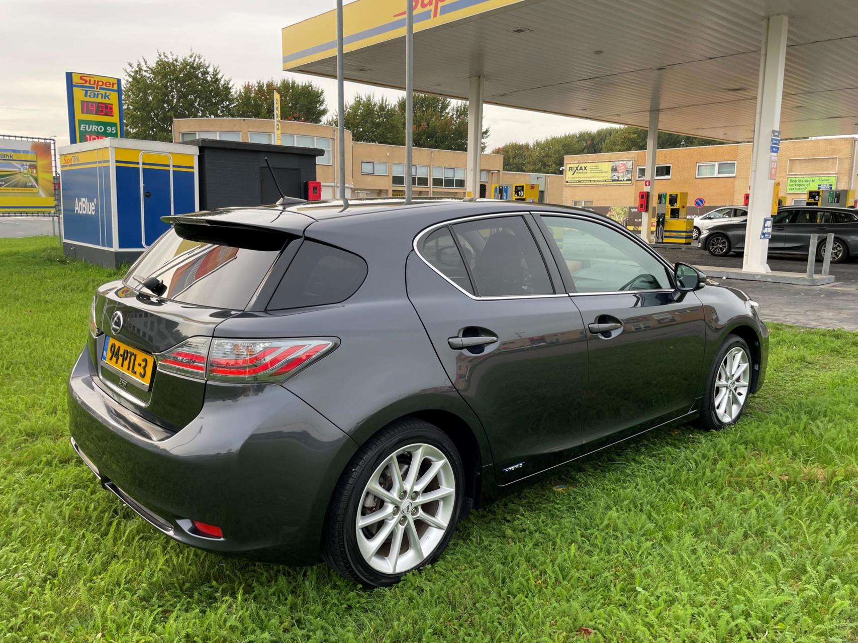 Foto van Lexus CT