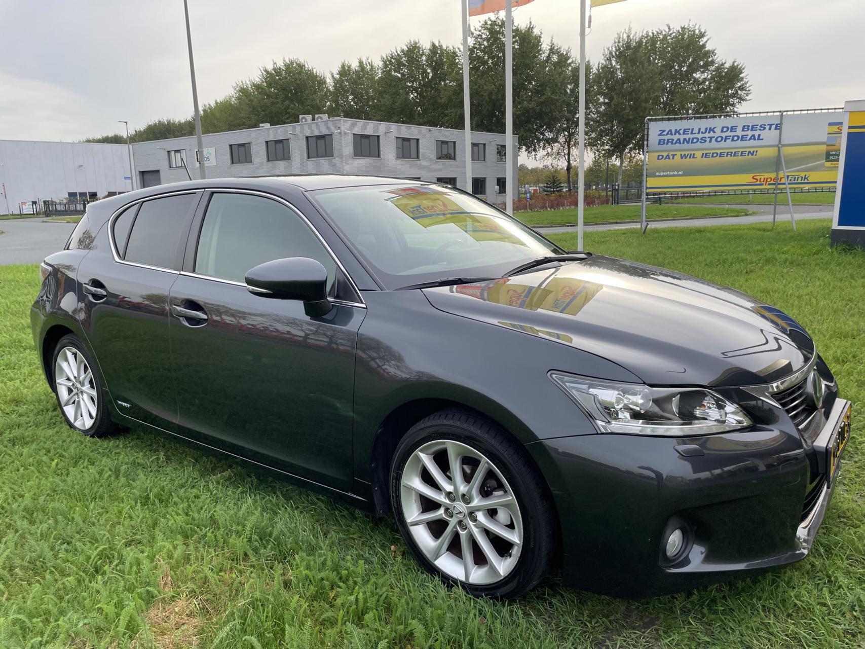 Foto van Lexus CT