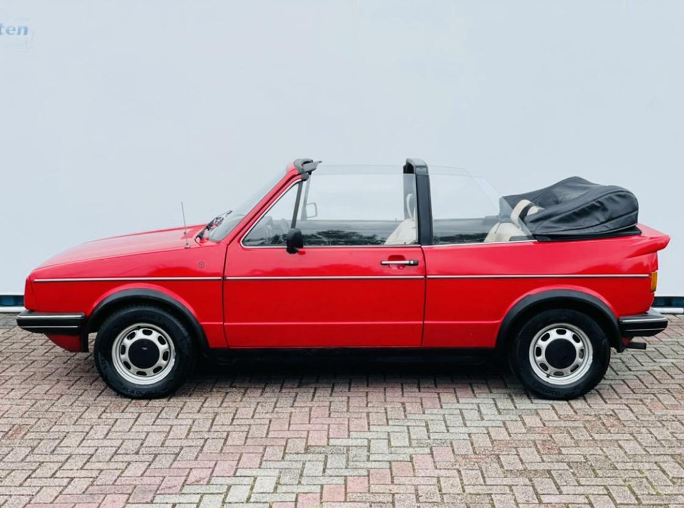 Foto van Volkswagen Golf Cabriolet
