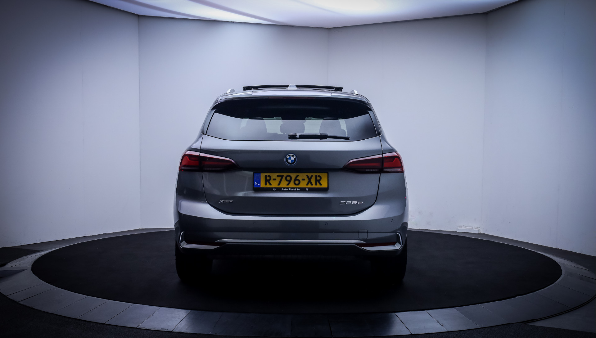 Foto van BMW 225e xDrive Active Tourer