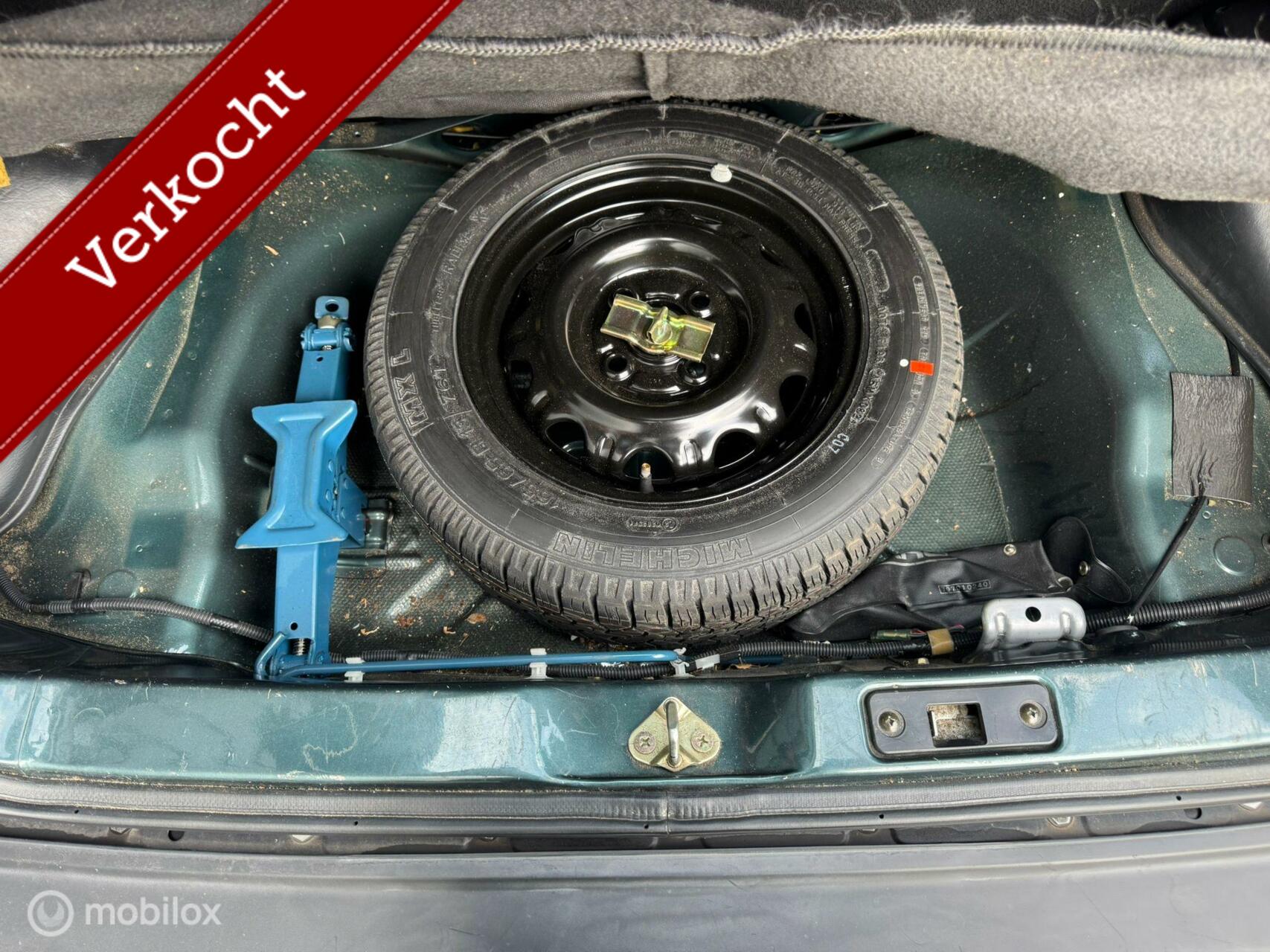 Foto van Subaru Justy