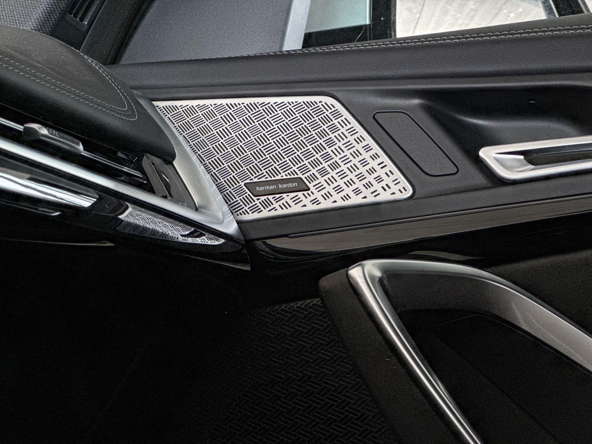 Foto van BMW X1 Xdrive23i