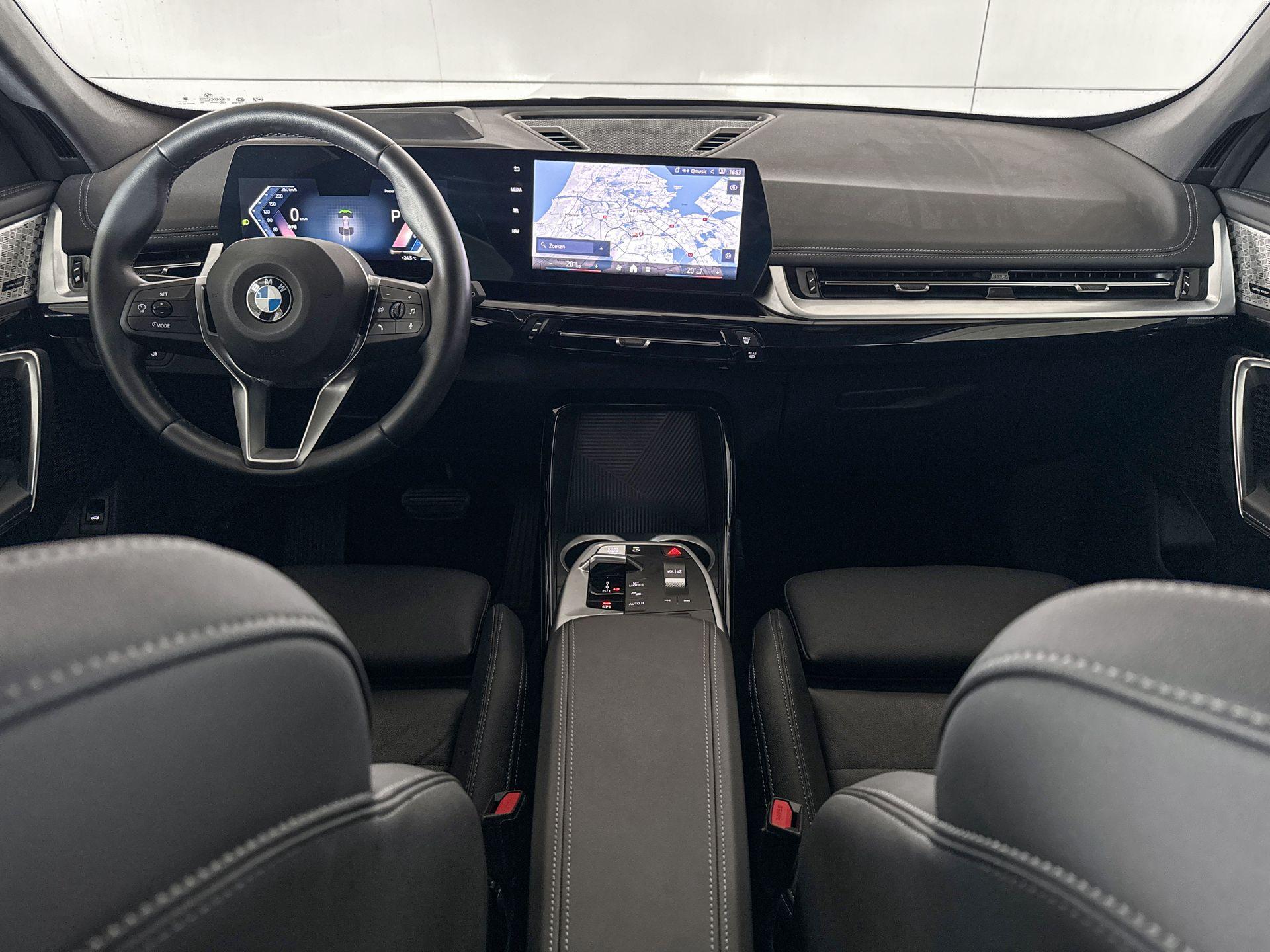 Foto van BMW X1 Xdrive23i