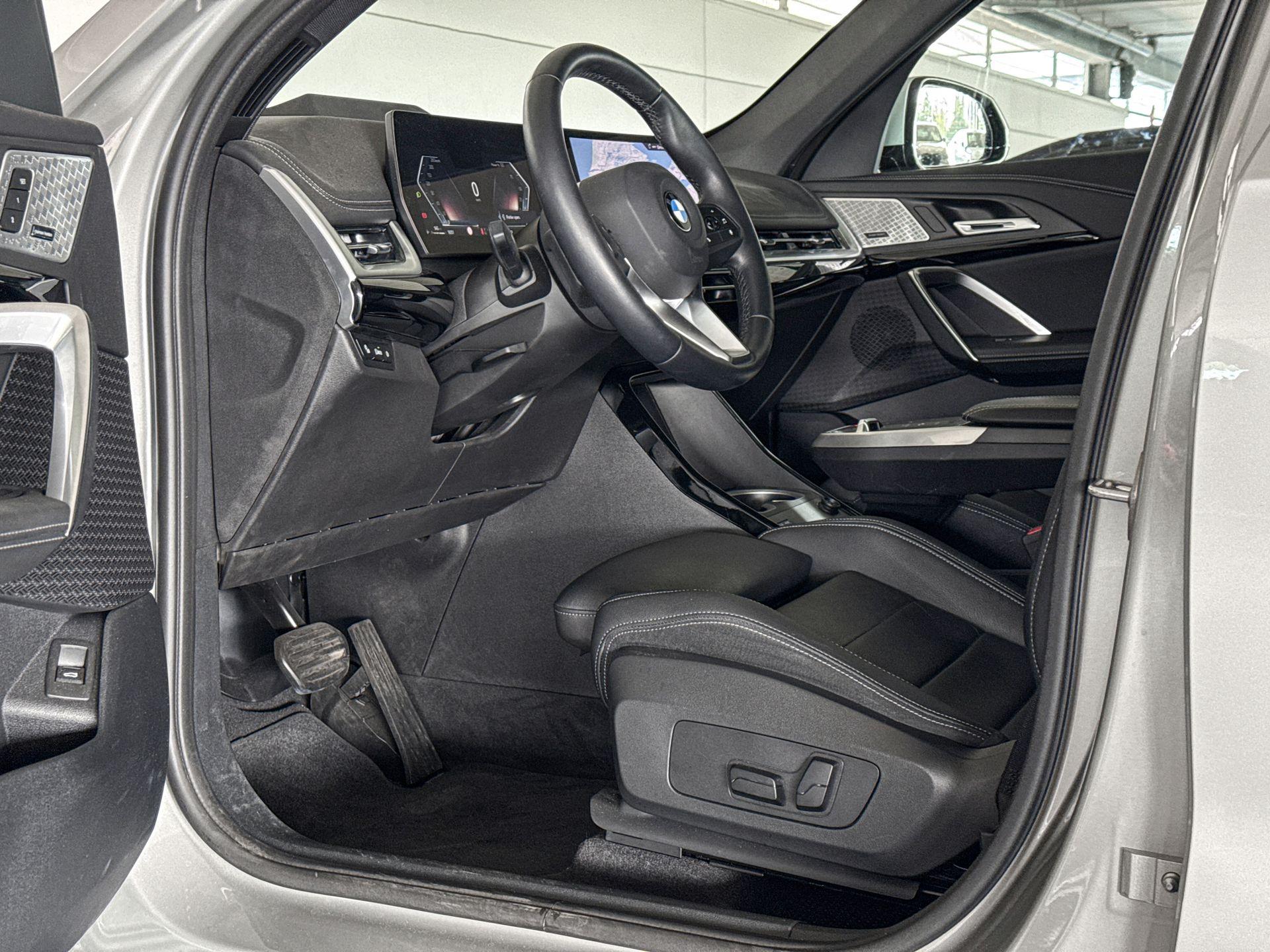 Foto van BMW X1 Xdrive23i