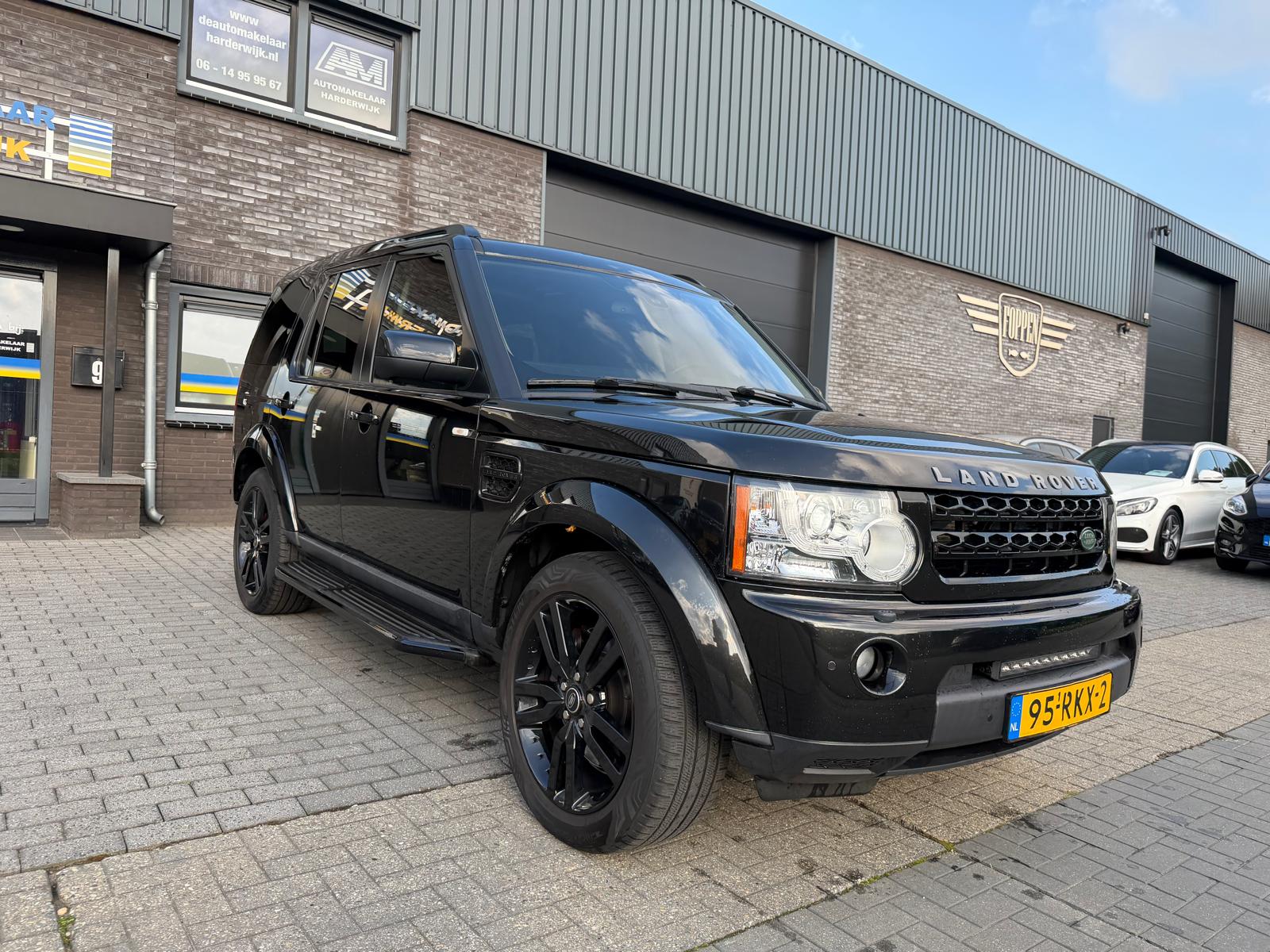 Foto van Land Rover Discovery 4