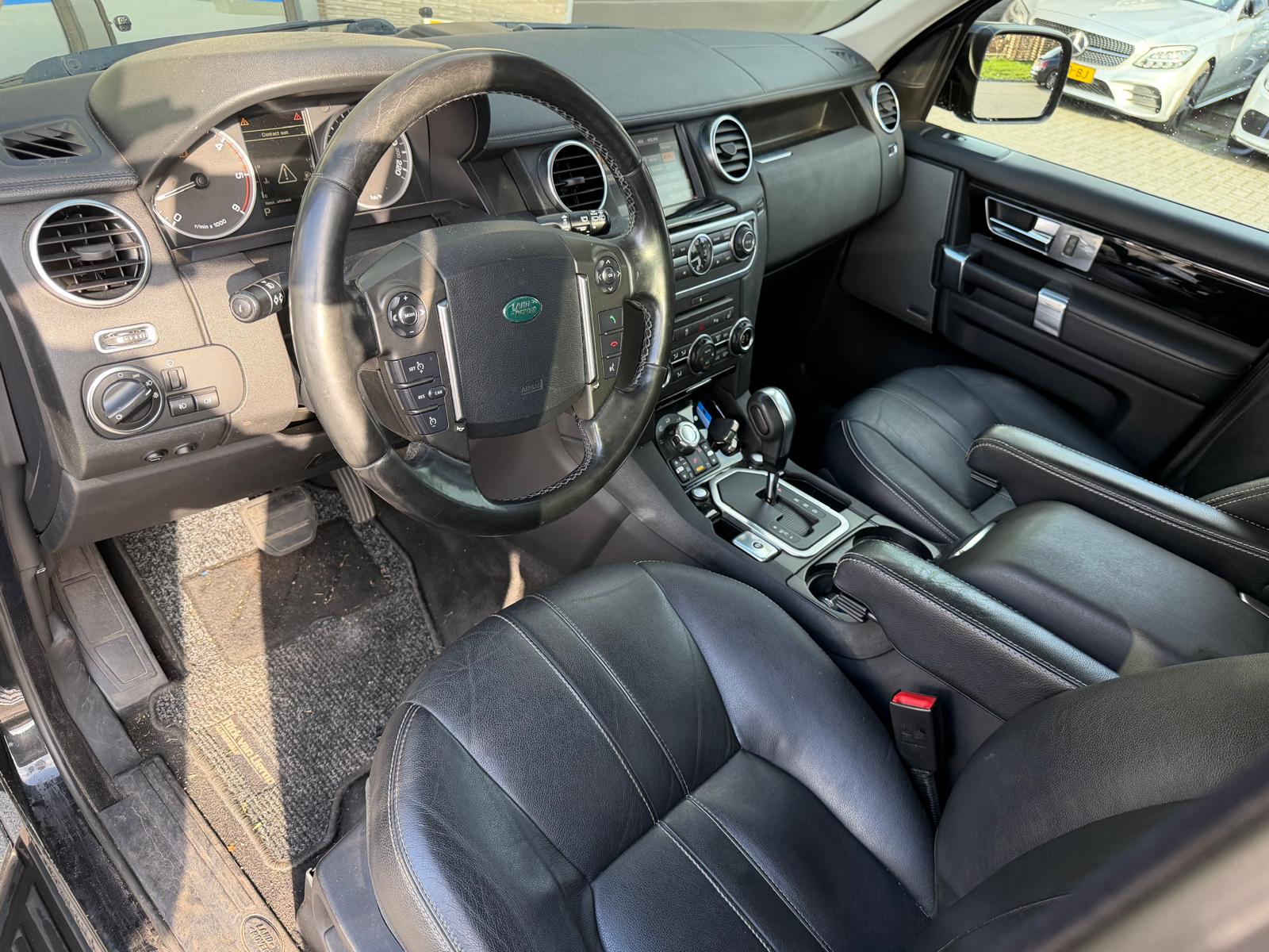 Foto van Land Rover Discovery 4