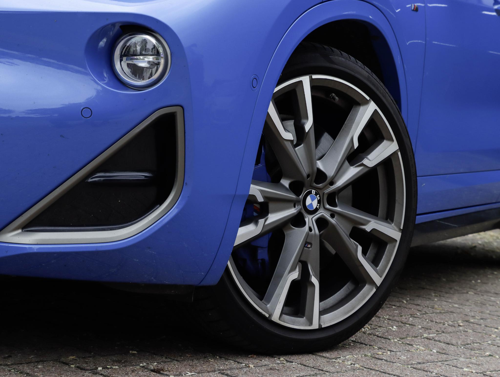 Foto van BMW X2 M35i
