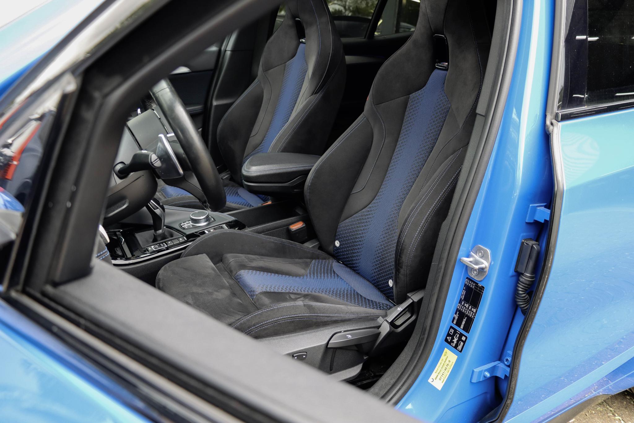 Foto van BMW X2 M35i