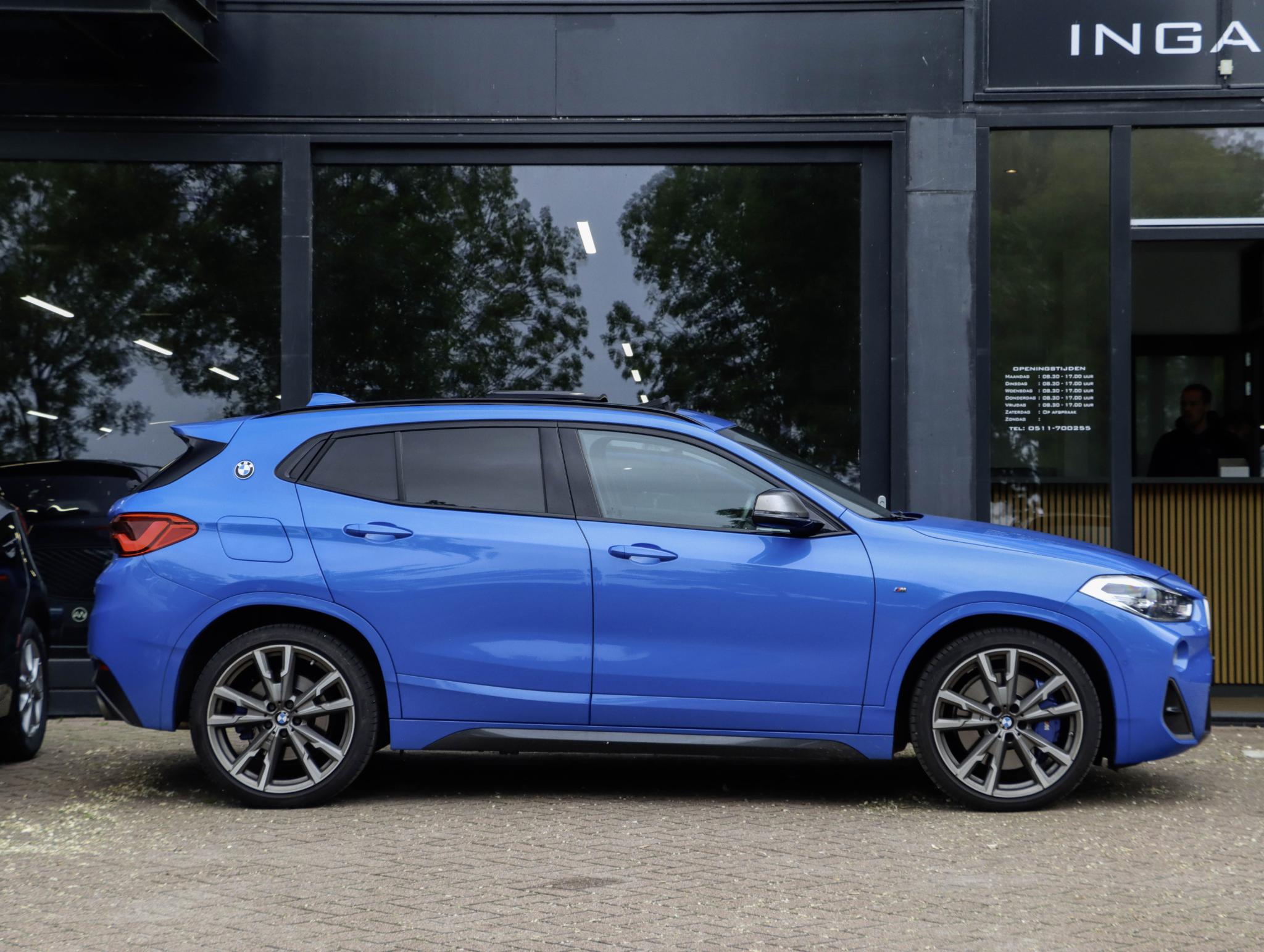 Foto van BMW X2 M35i