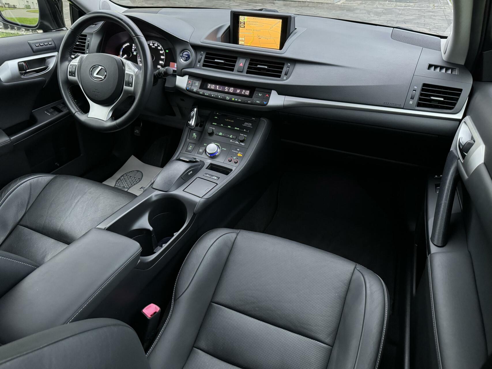 Foto van Lexus CT