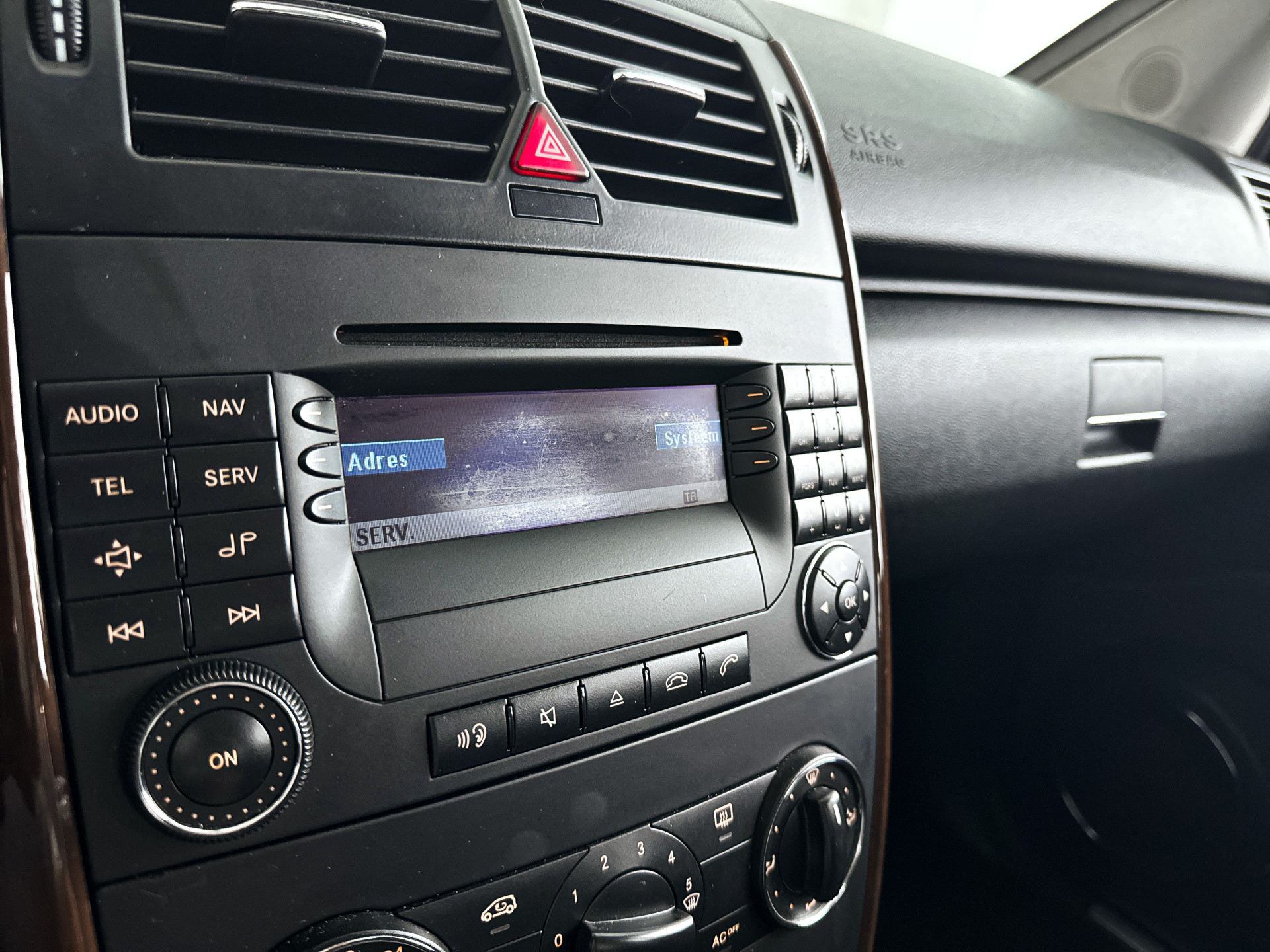 Foto van Mercedes-Benz A 200