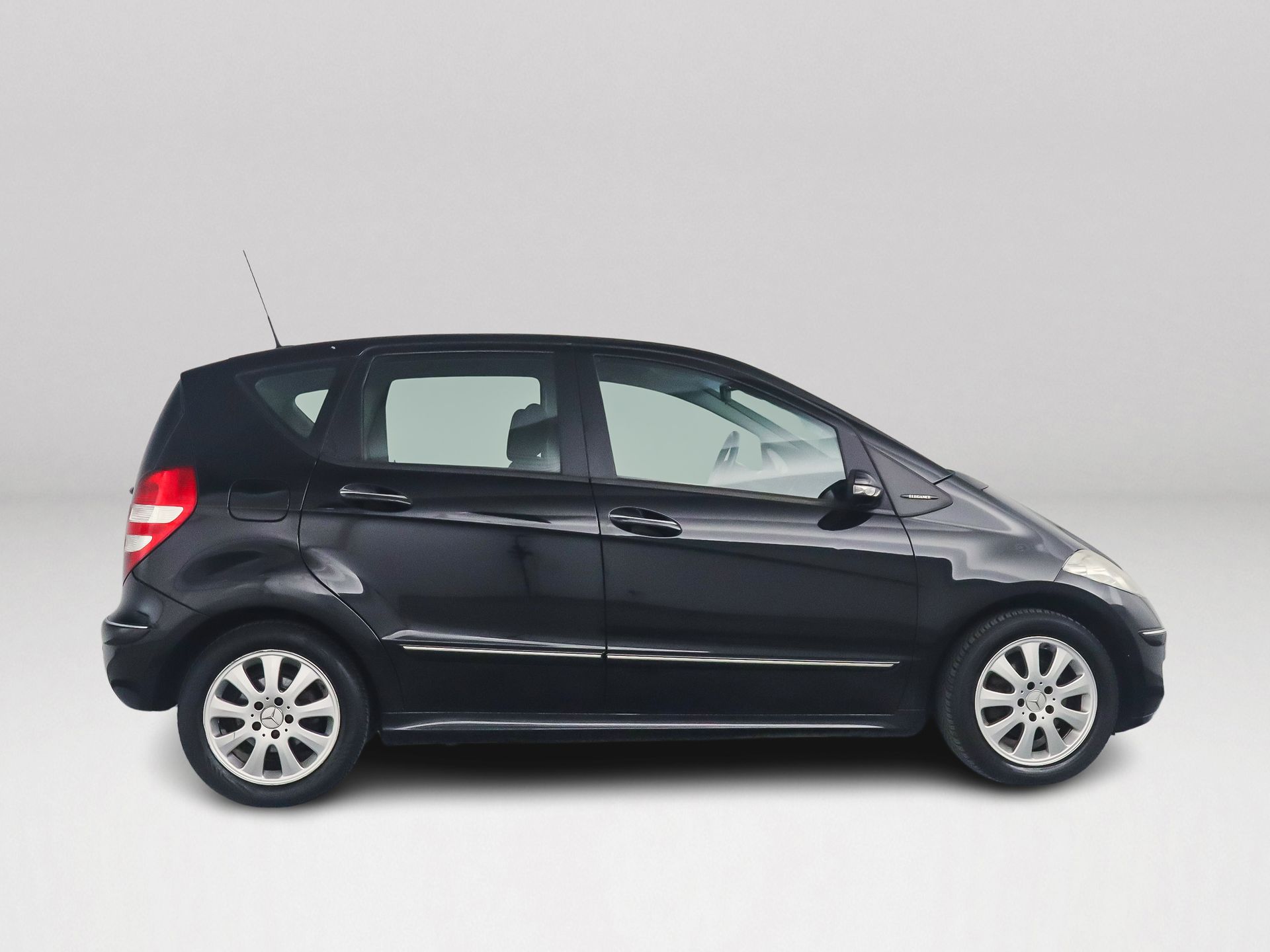 Foto van Mercedes-Benz A 200
