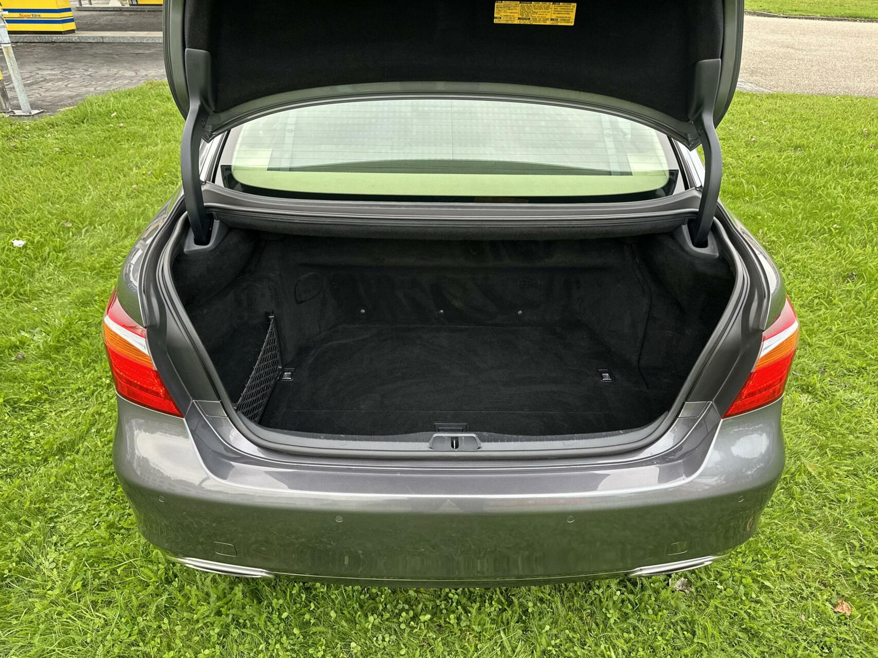 Foto van Lexus LS