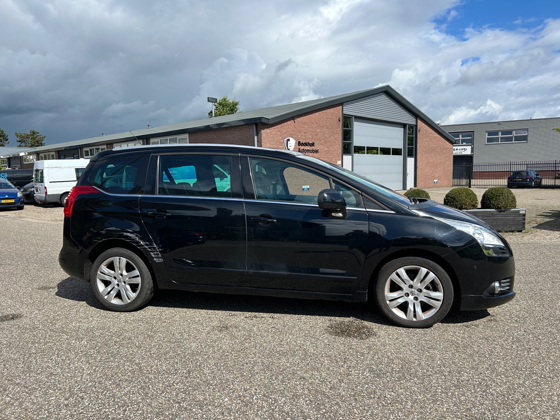 Foto van Peugeot 5008