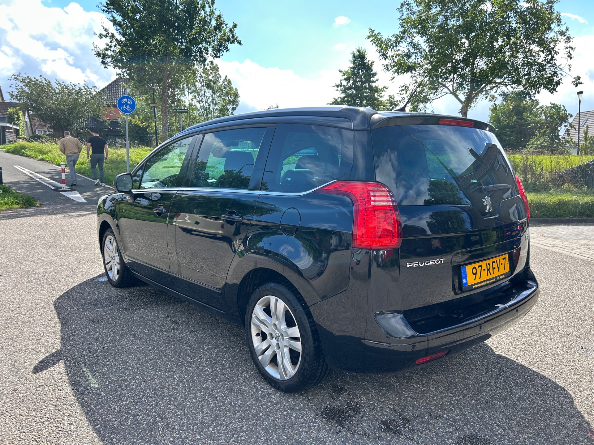 Foto van Peugeot 5008