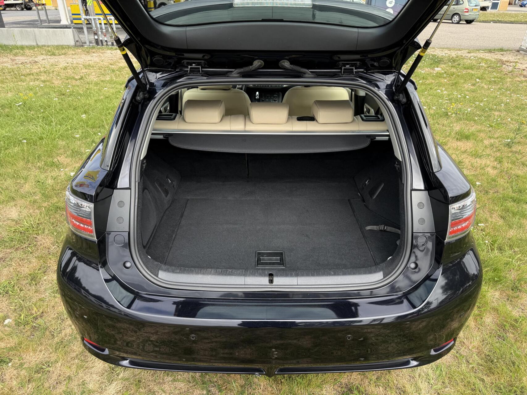Foto van Lexus CT