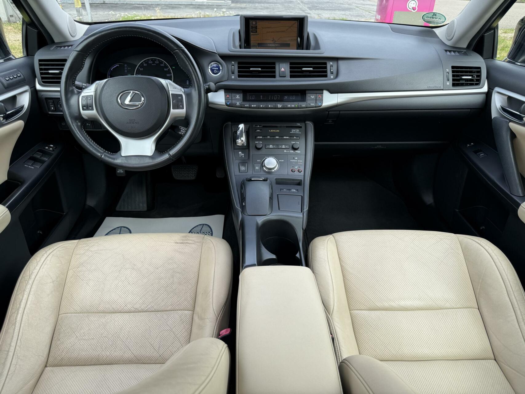 Foto van Lexus CT