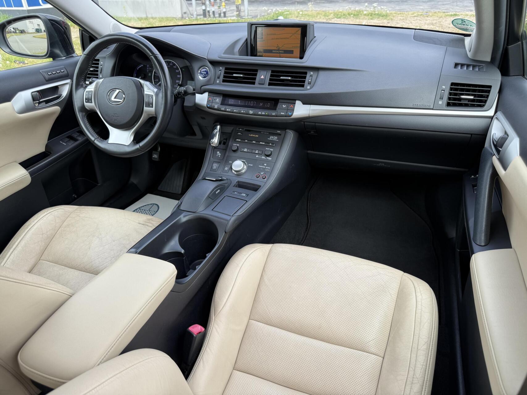 Foto van Lexus CT