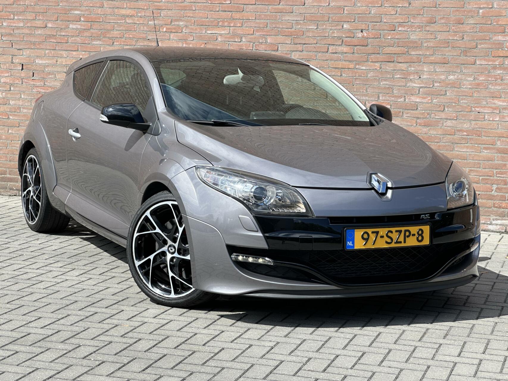 Foto van Renault Megane Coupé
