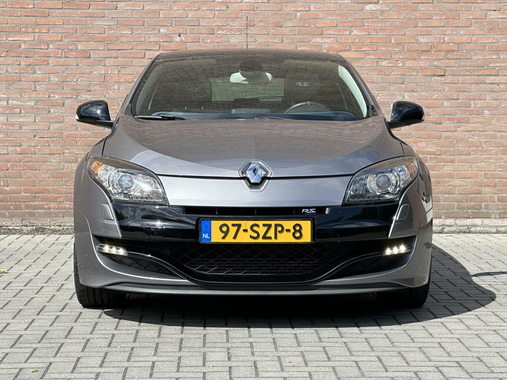 Foto van Renault Megane Coupé