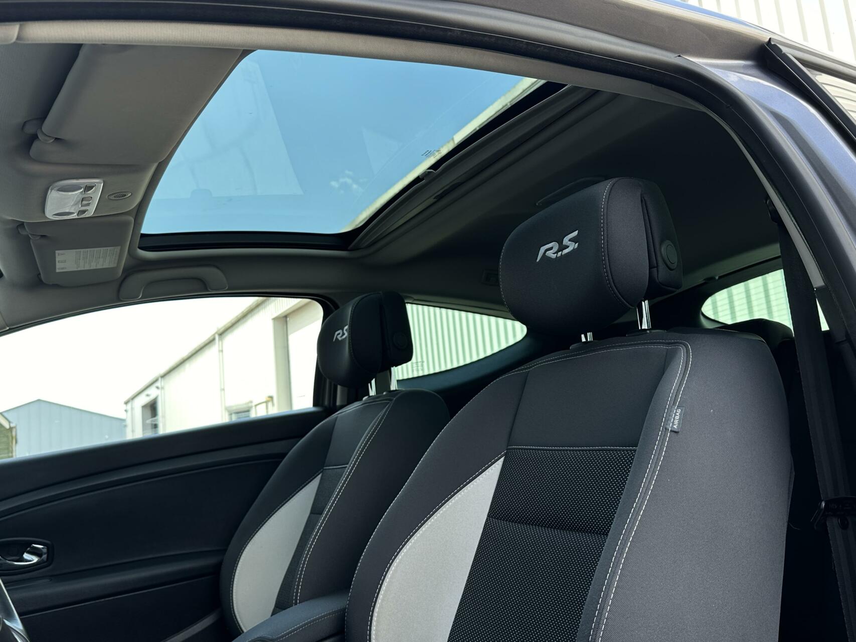 Foto van Renault Megane Coupé