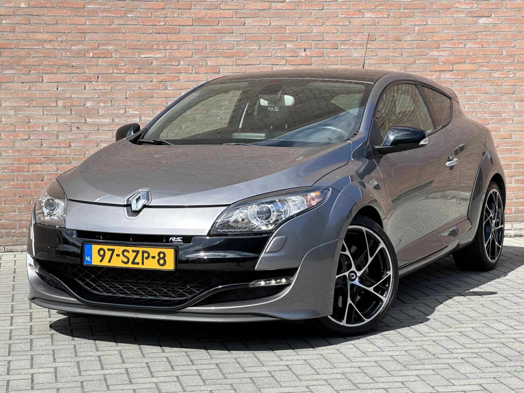 Renault Megane Coupé 2.0 RS Turbo 250 1e Eigenaar - 55DKM - Unieke Auto! 2012 - voorkant