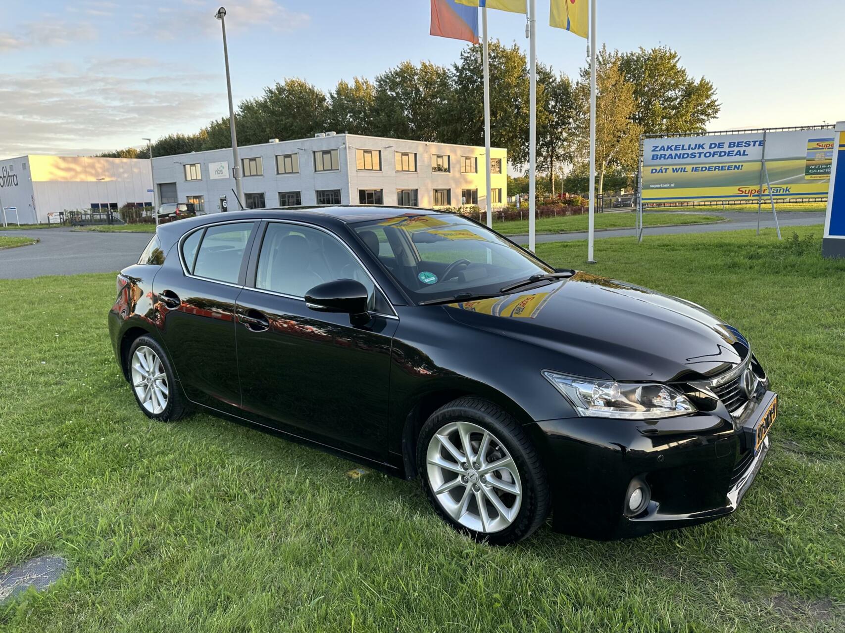 Foto van Lexus CT