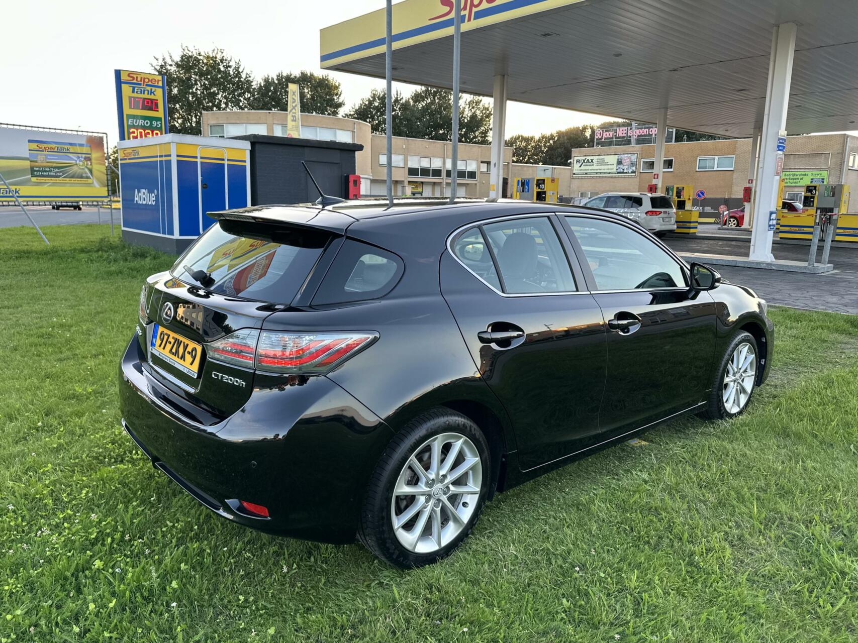 Foto van Lexus CT