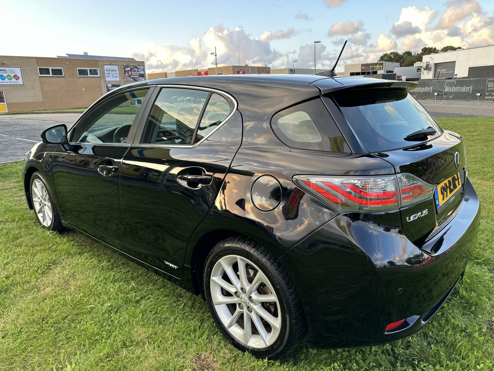 Foto van Lexus CT