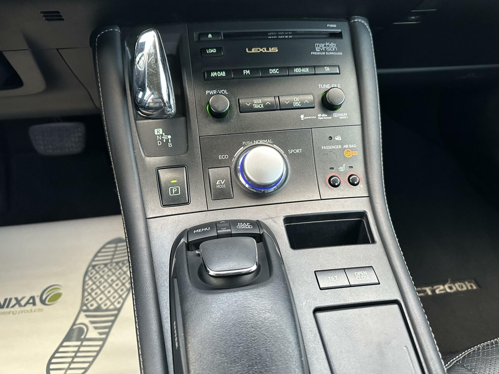 Foto van Lexus CT