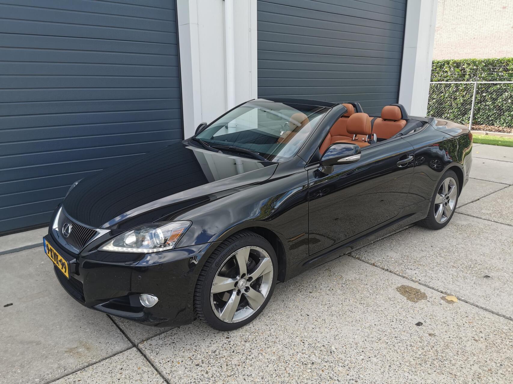 Foto van Lexus Lexus Is250c