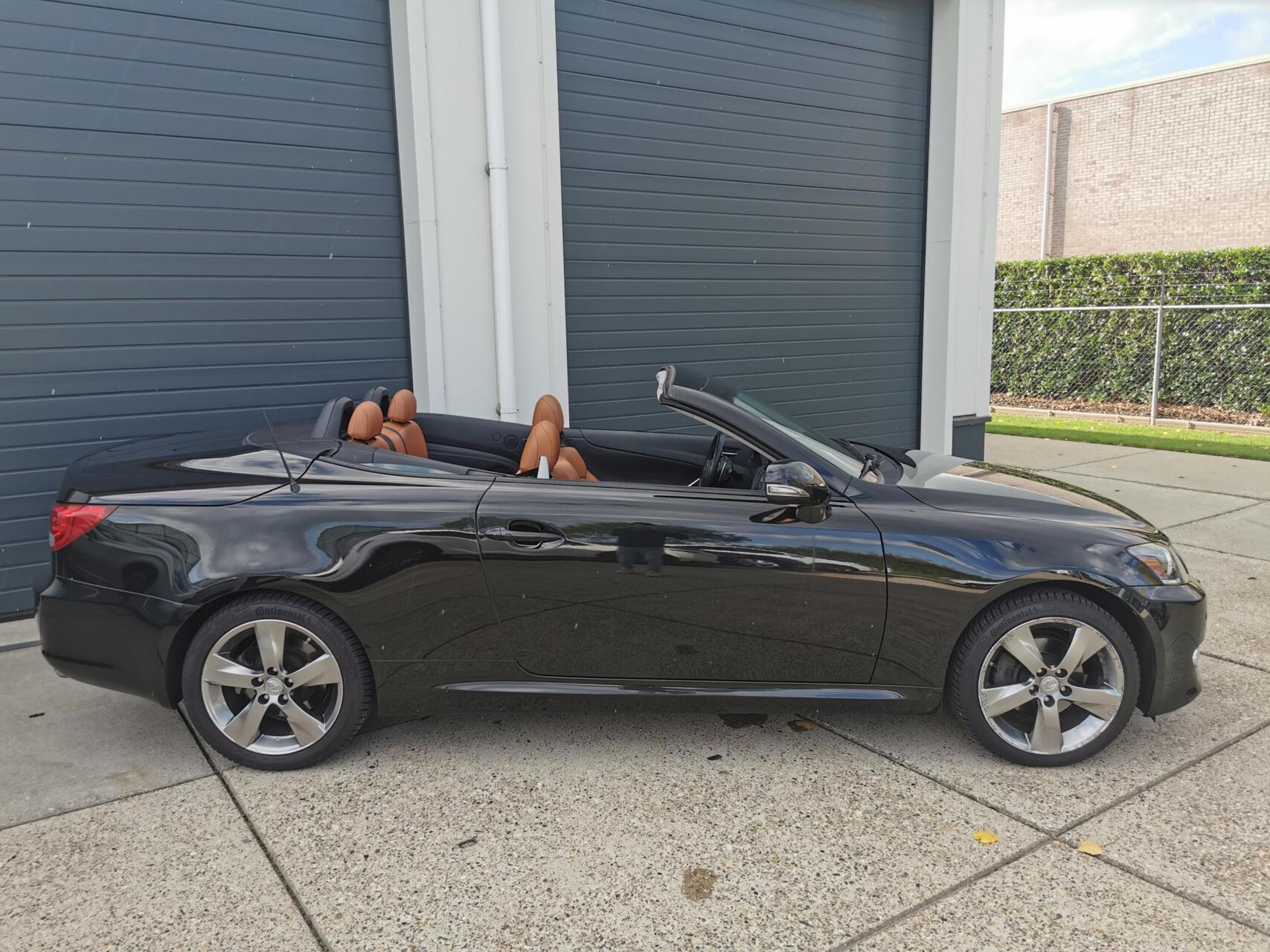 Foto van Lexus Lexus Is250c