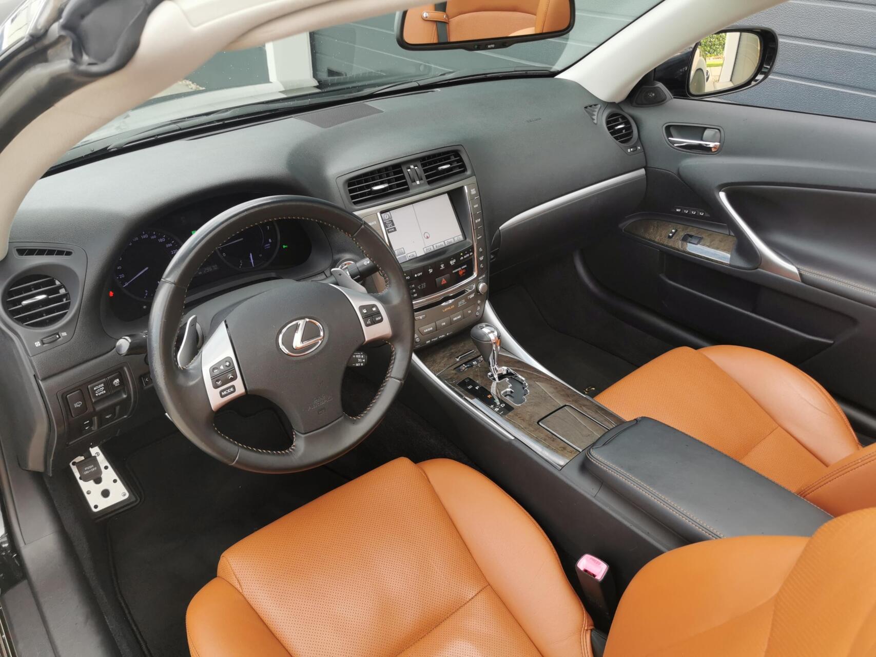 Foto van Lexus Lexus Is250c